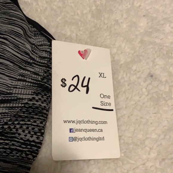 JQ Clothing Sports Bra - Picture 4 of 7